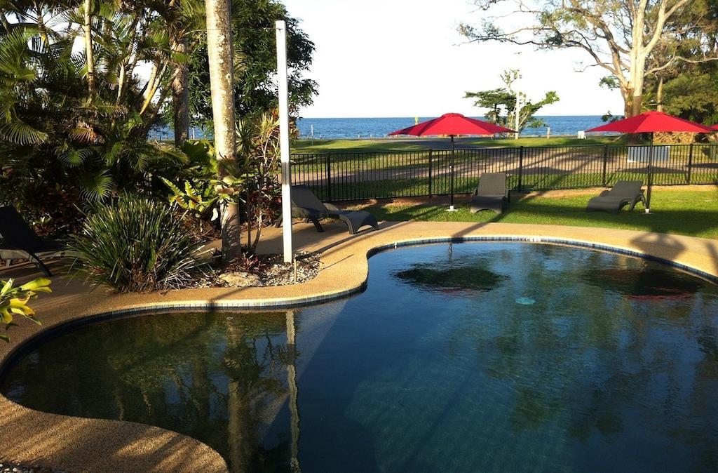 敦克岛景观大篷车假日公园 Wongaling Beach 外观 照片